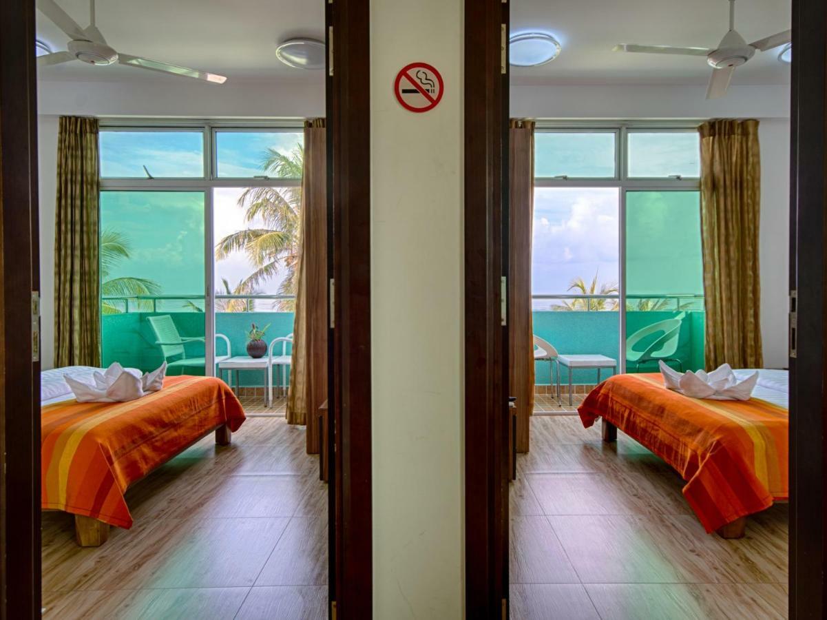 Beach Sunrise Inn Hulhumale Exterior photo